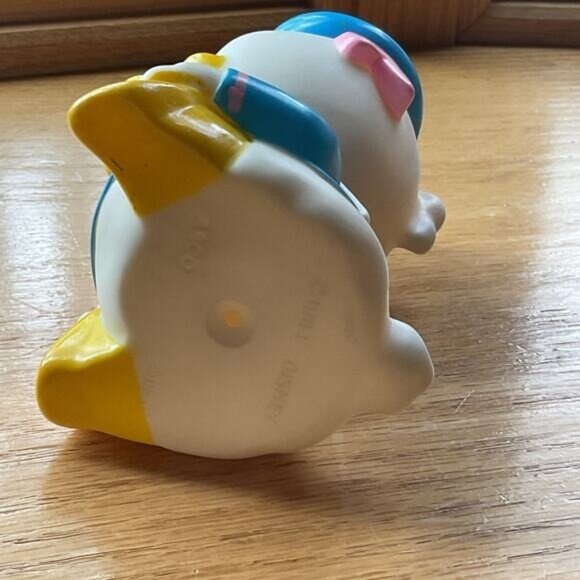 1984 Disney Plastic Squeaker Baby Donald Duck Vintage - Picture 7 of 7